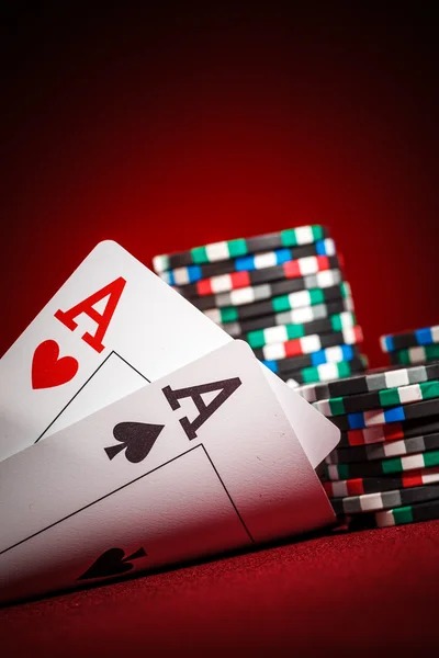 Microgaming mobile slot interface on a phone